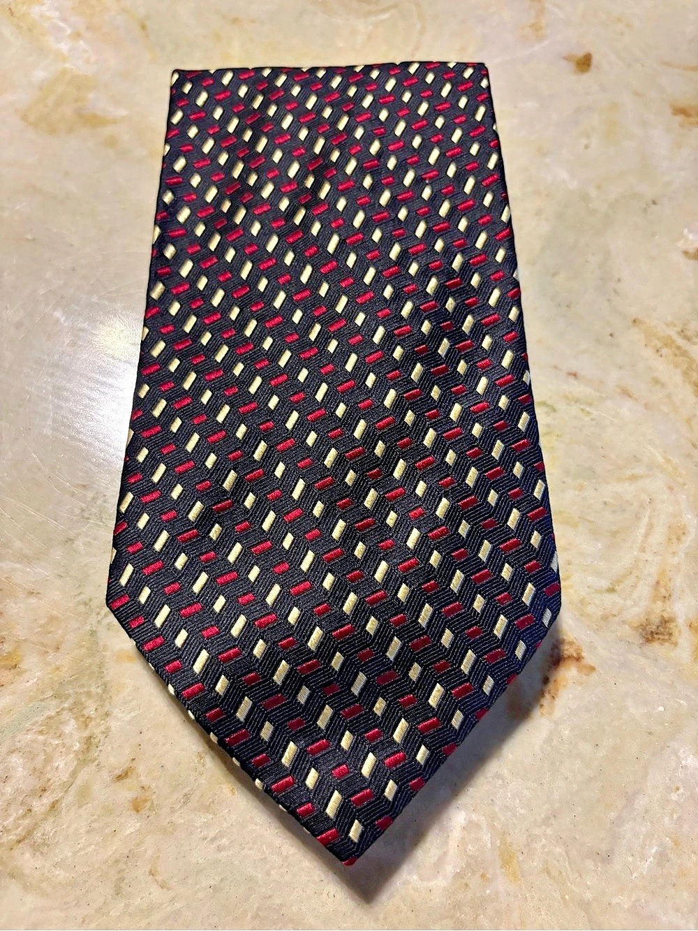 Hugo Boss Silk Geometric Tie in Black & Red Like New
